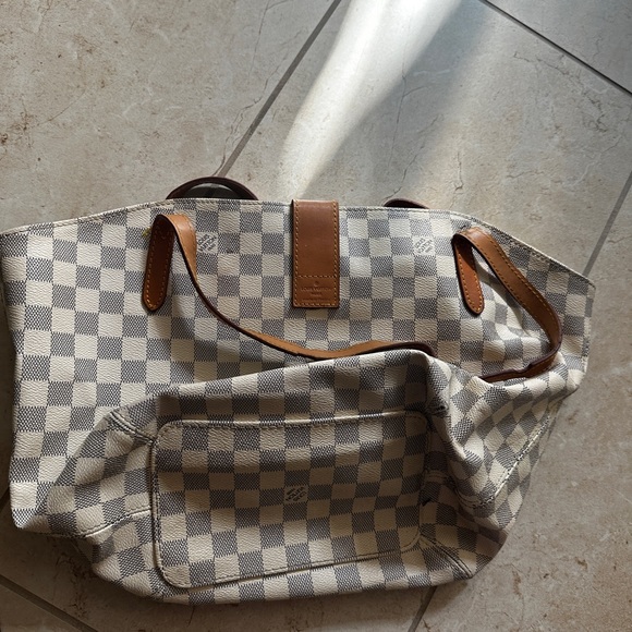 Preowned stylish trandy bag purse made in China - Picture 3 of 9